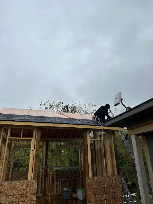 Ready Roofers Picture 3