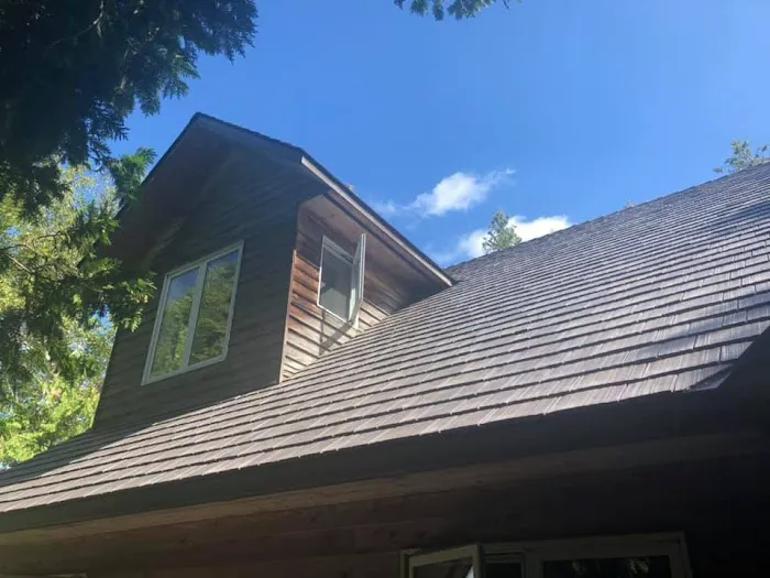 AM Group Exteriors - Muskoka Picture 2