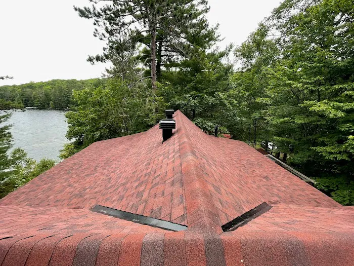 Northern Lakes Roofing Picture 4
