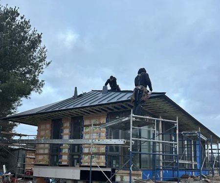 BC ROOFING INC
