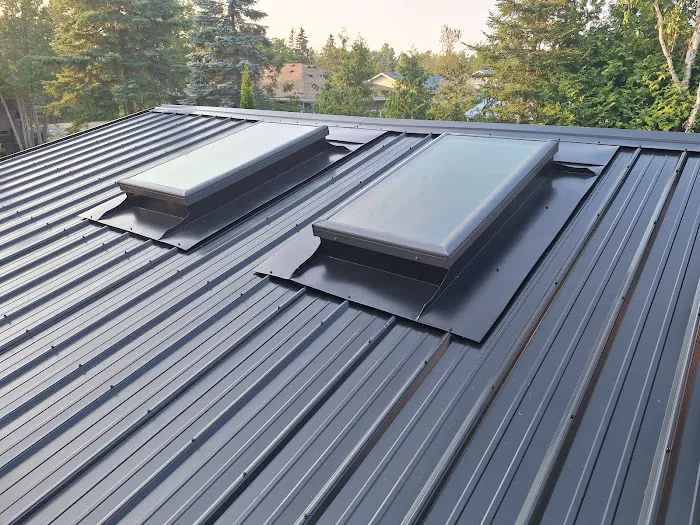 Peaks & Plateaus Roofing Picture 2