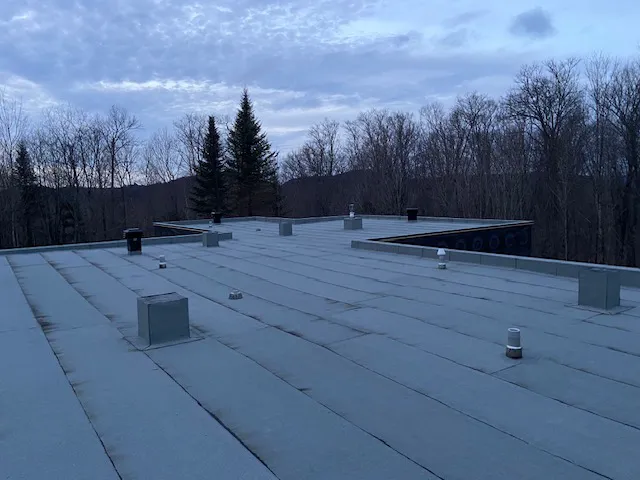 Les Toitures Charette Roofing Inc Picture 2