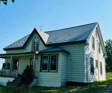 D&S Roofing and Reno Ltd.