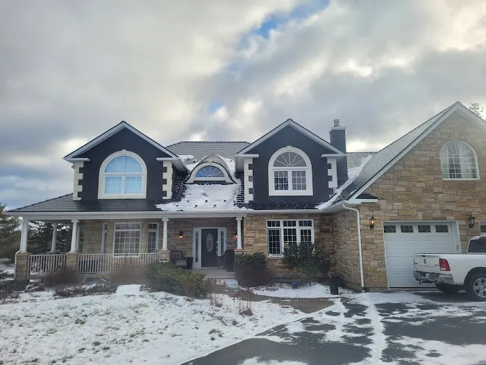 D&S Roofing and Reno Ltd. Picture 8