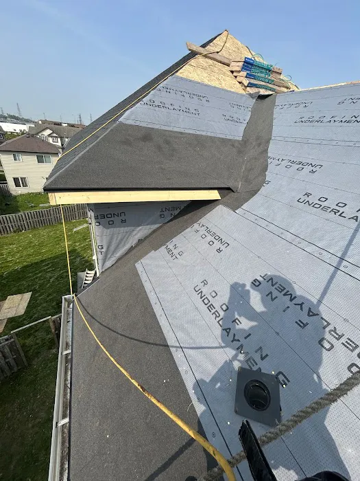 Mara Roofing and Exteriors Inc - Show Room Picture 5