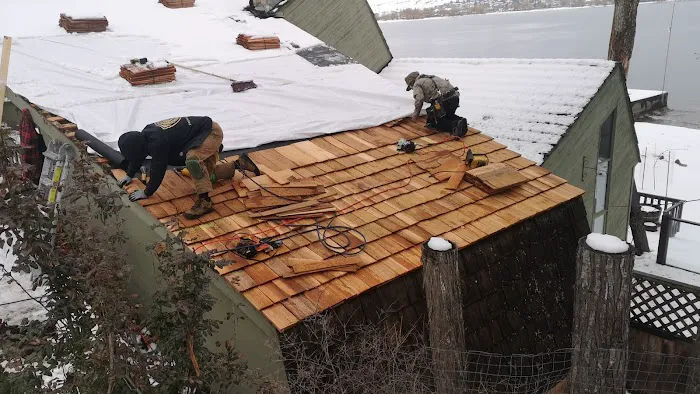 Premium Roofing Ltd. Picture 2