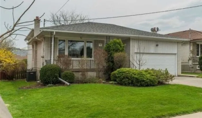 Custom Exterior Solutions Picture 9