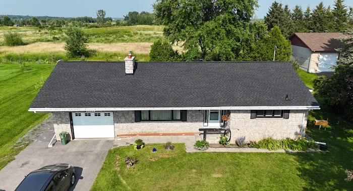 Acres Roofing & Construction Picture 6