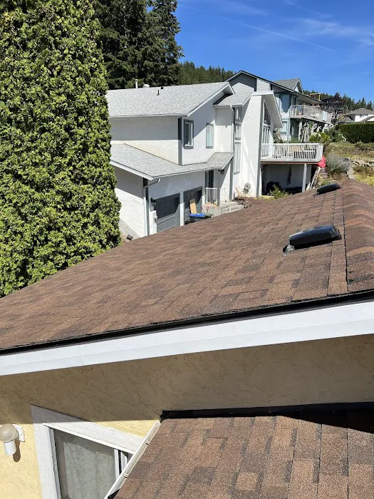 Master Roofer Picture 7