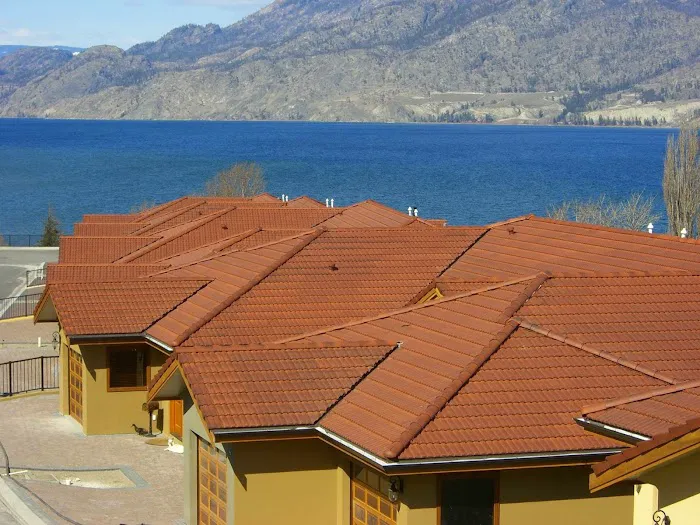 Team German Master Roofer Ltd. Picture 10