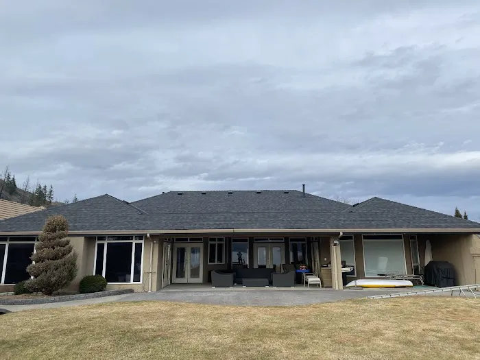 Gentlemen's roofing Picture 10