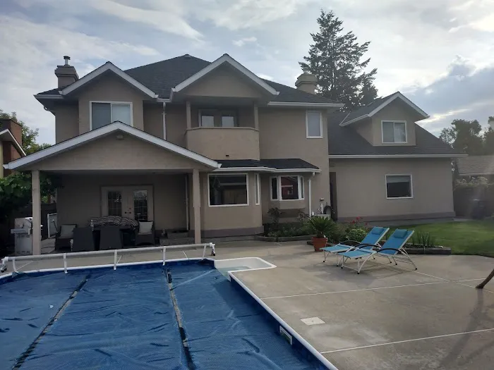Xtreme Roofing & Exteriors Picture 1
