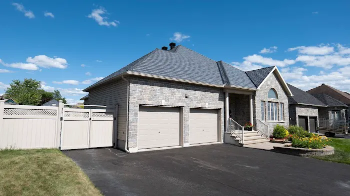 Rydel Roofing & Siding in Halifax Picture 9