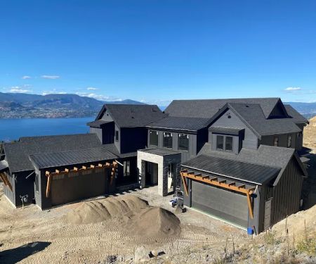 Pinnacle Roofing