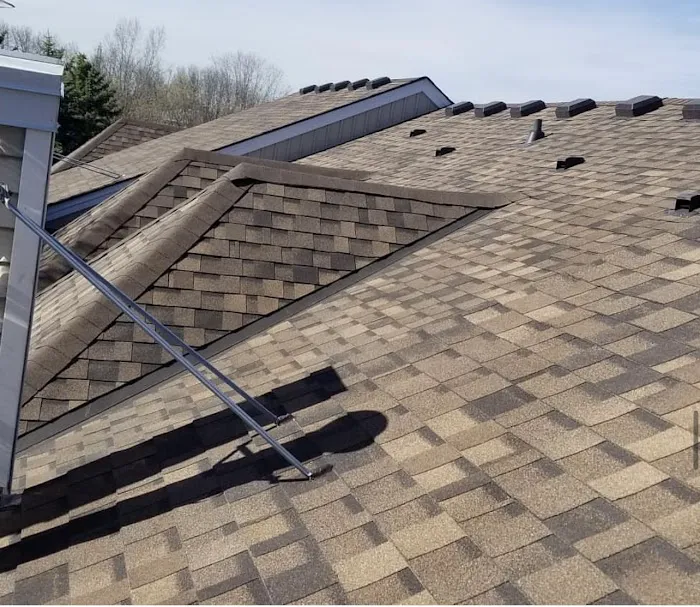 KW Roofing & Exterior Solutions Picture 4