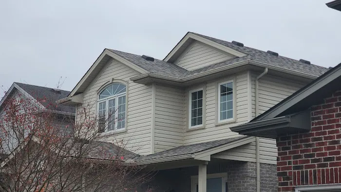 Advanced Level Homes - Roofing & Exteriors Picture 1