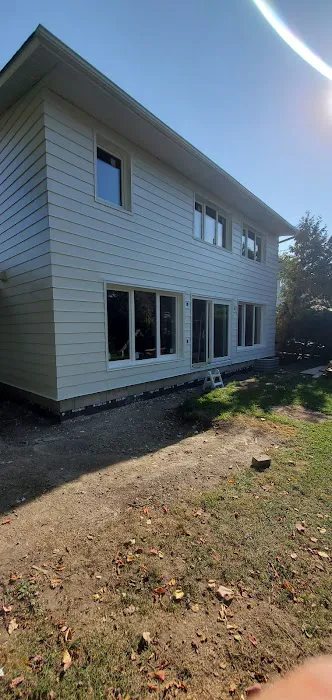Paramount Roofing & Renovations | Ottawa Siding & Windows and Doors Specialized Contractor Picture 7