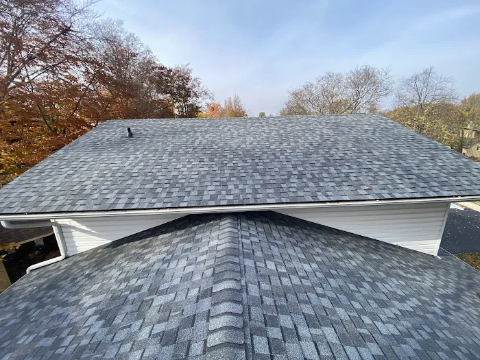 Mara Roofing and Exteriors Inc Picture 1