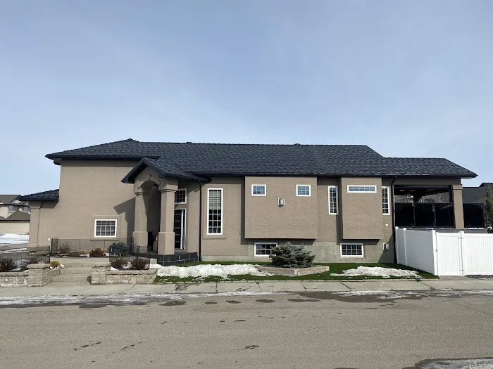 United Roofing and Exteriors Picture 1