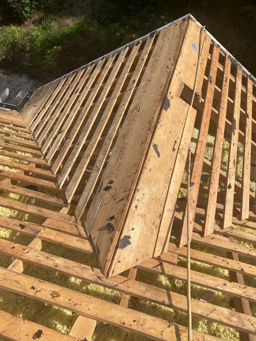 A-Top Roofing LTD. Picture 8
