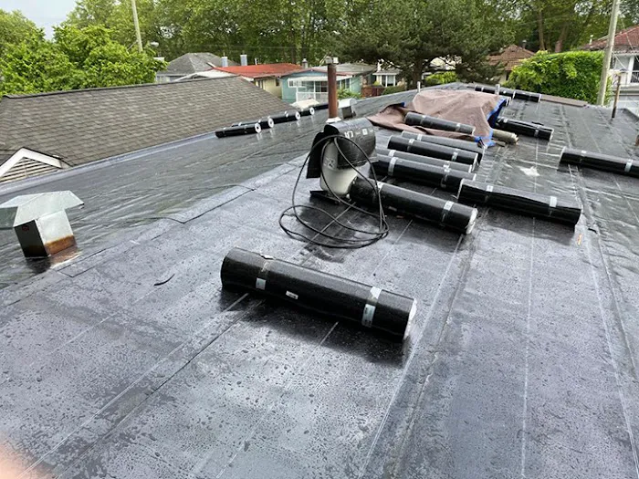 FUTAT ROOFING Picture 1