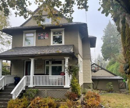 GVRD Roofing Inc