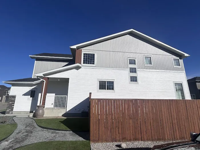 Impress Roofing & Exteriors Picture 1