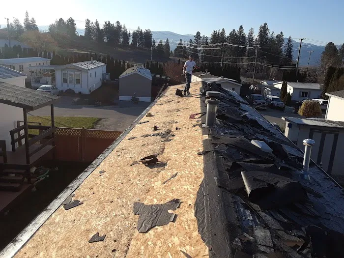 Edmonton Roofing Ltd. Picture 10