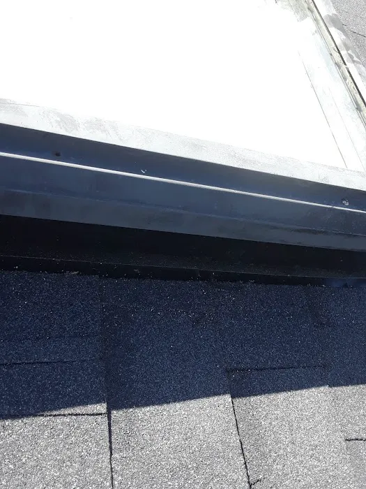 Edmonton Roofing Ltd. Picture 7