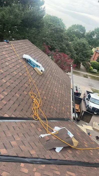 Pioneer Roofing & Construction Picture 1