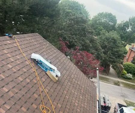 Pioneer Roofing & Construction