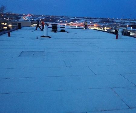 A & M Roofing