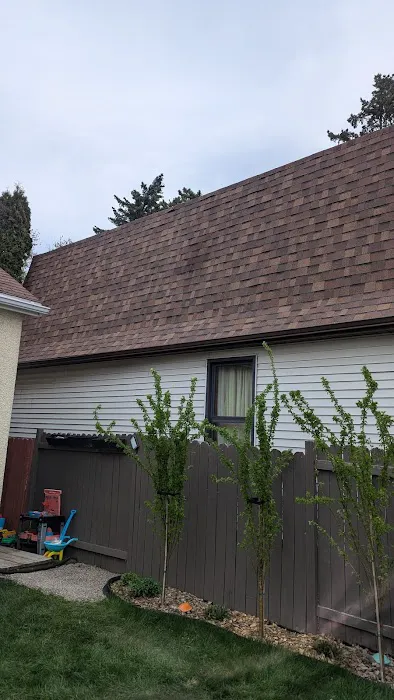 Leons Roofing and Renovations Ltd. Picture 3