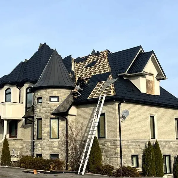 Upright Roofing & Construction Picture 7