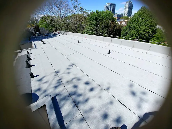 Rowe’s Roofing & General Contracting Picture 4