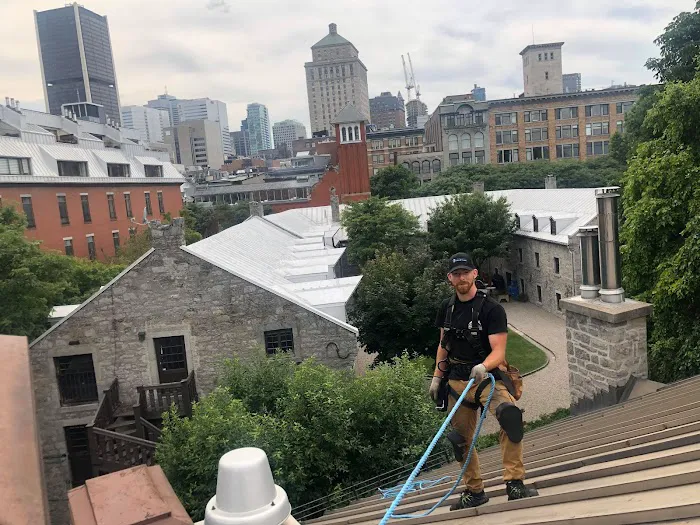 Couvreur Precision Roofing inc. Picture 5