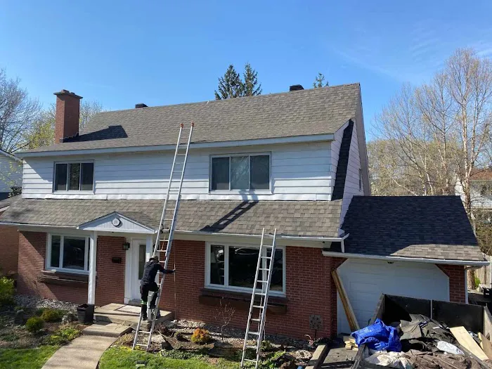 Couvreur Precision Roofing inc. Picture 6