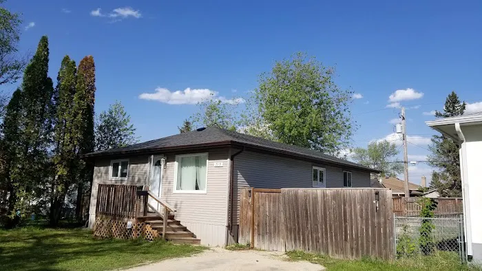 547 Renovations Roofing Specialists Picture 3