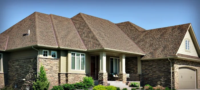 Chateau Roofing & Siding Ltd. Picture 6