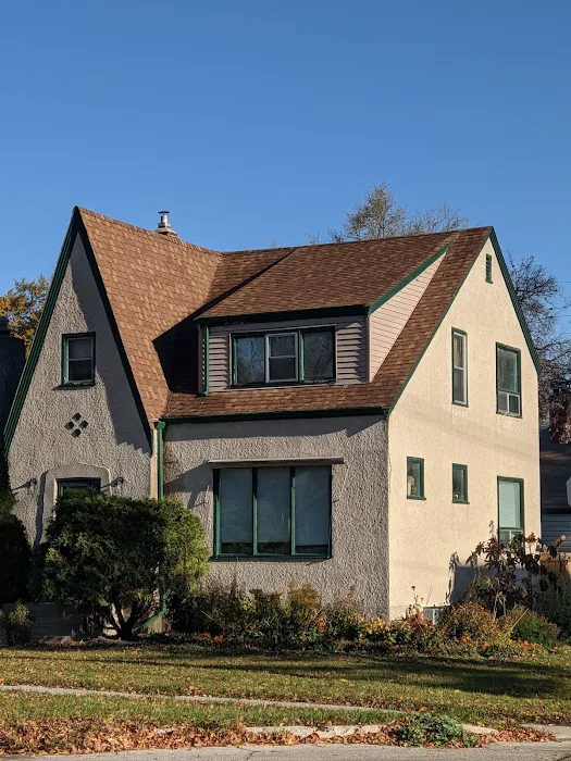 M&M Roofing & Exteriors Picture 1