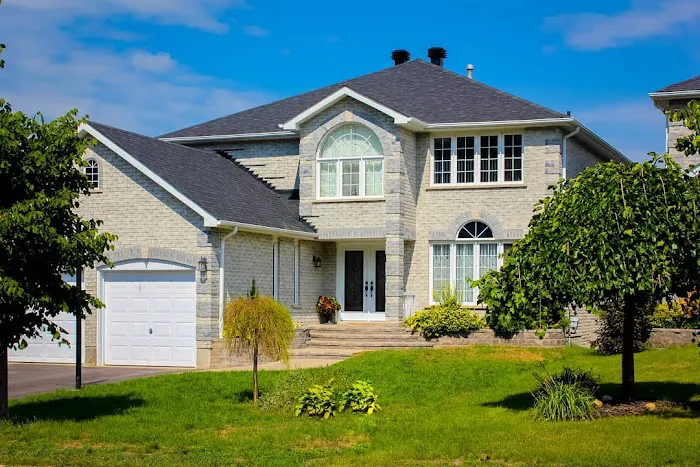 Sapphire Roofing Hamilton Picture 1