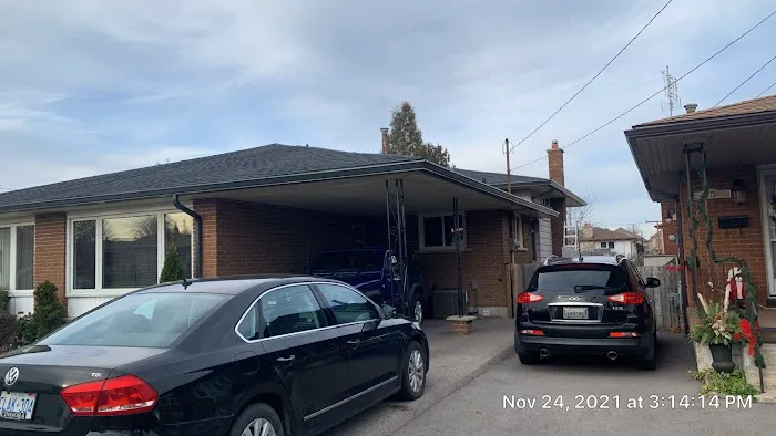 Custom Contracting Eavestrough Repair Hamilton Picture 4