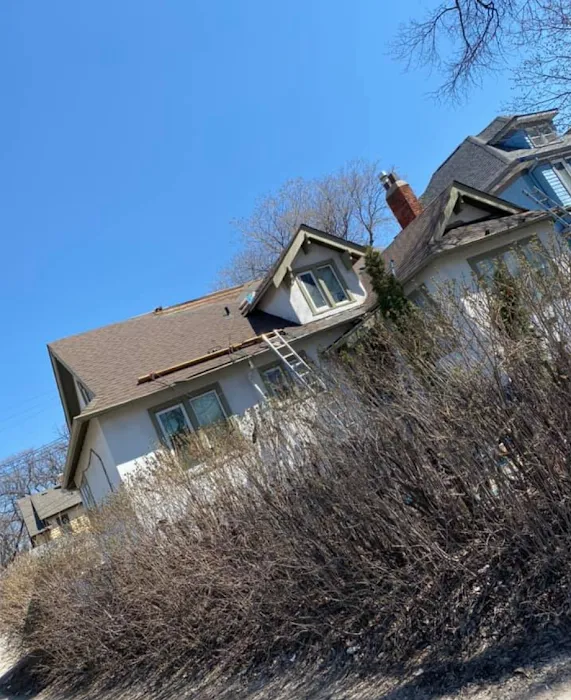 Ideal Roofing Picture 1