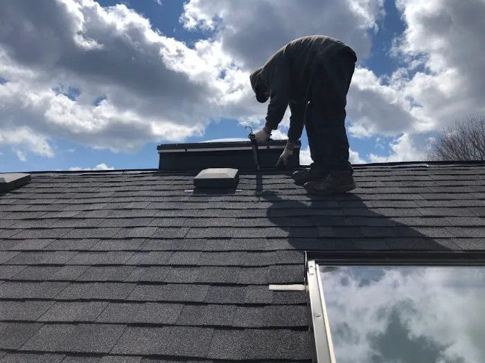 E W Smith Roofing - Toronto Picture 9