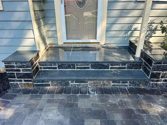 Shingle Pro Roofing & Construction Picture 1