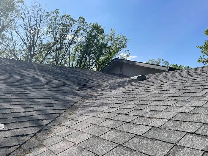Charleswood Roofing & Exteriors Picture 5