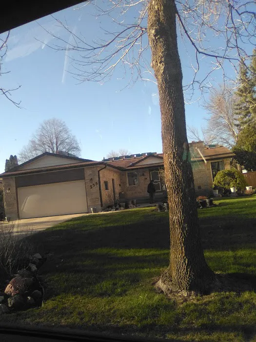 Charleswood Roofing & Exteriors Picture 10