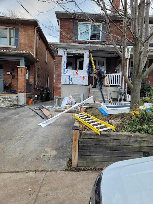 Danforth RD Roofing Installers & Contracting Ltd Picture 7
