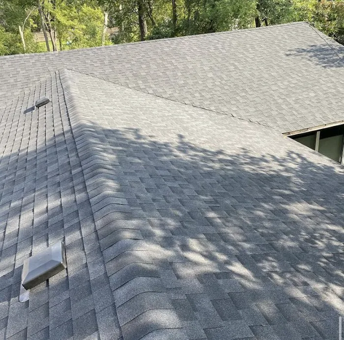 Winnipeg Roofers Inc Picture 9