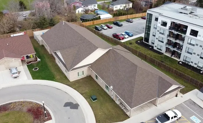 Golden Horseshoe Roofing Picture 6